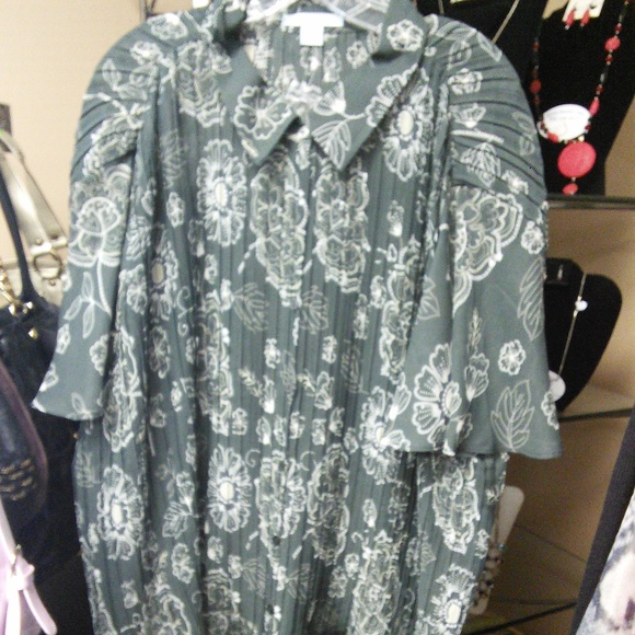 Only Necessities Tops - NEW Only necessities sz 3x top